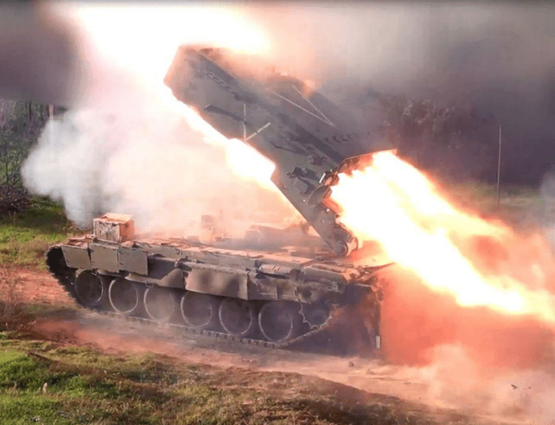 31.01.2024 Свежая сводка боевых действий на Украине. ВС РФ пробивают оборону ВСУ в направлении н.п. Кисловка и Песчаное. Хроника боев. (12 видео)