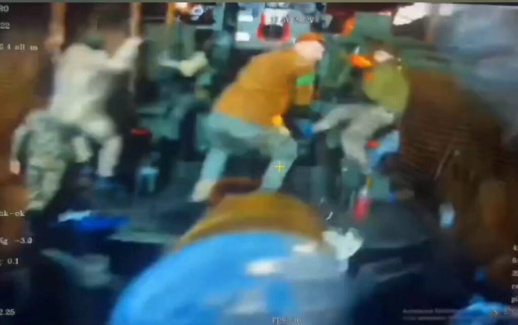 Скриншот 15 11 2025 233715