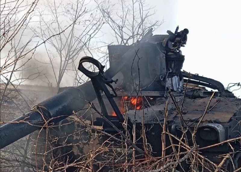 10.12.2023 Бойцы ЧВК "Вагнер" вернулись в Бахмут. ВСУ покидают Марьинку и отходят на новые рубежи обороны. Свежие кадры боевых действий на Украине. (13 видео)