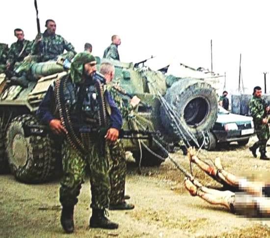 20 лет назад началась война. Путешествие по местам боев - на склонах гор и в обрывах до сих пор лежит проржавевшая бронетехника (2019)