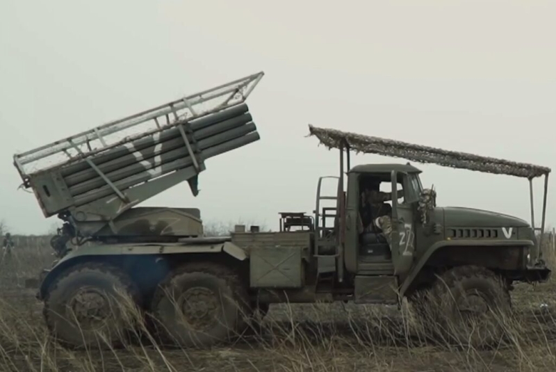 27.11.2023 Свежие новости с Украины. Авдеевка настоящая крепость, которая станет могилой для ВСУ. Наши штурмуют Авдеевский коксохимический завод. Сводка с фронта СВО. (13 видео)