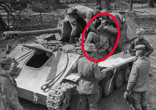 600 первых СУ-76 сошли с конвейера с серьезным конструктивным дефектом. КАК СТАЛИН НАКАЗАЛ создателя самоходки? (2021)