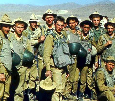 Афган. О зачмырённых бойцах, их статусе на войне рассказывает командир отделения "засадного" батальона 70-й омсбр Павлюков (2020)
