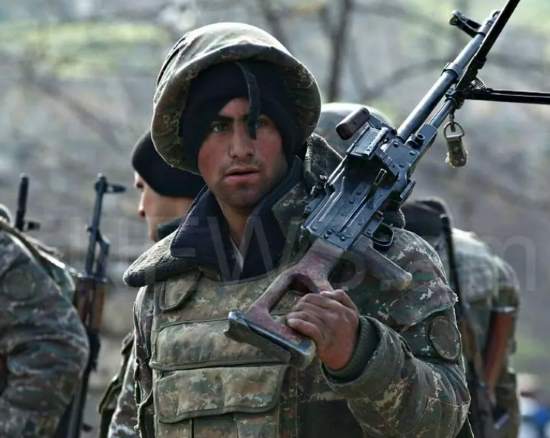 Армения молит Россию о военной помощи. Азербайджанскую армию не остановить, фронт рушится, обе стороны сражаются до последнего солдата (2020)