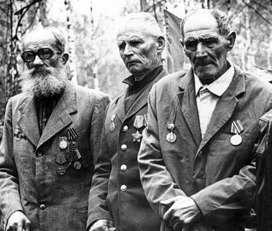 Артем Драбкин рассказывает как записал интервью у 3000 ветеранов Великой Отечественной: "Последние 20 лет я делаю че хочу!" (2020)