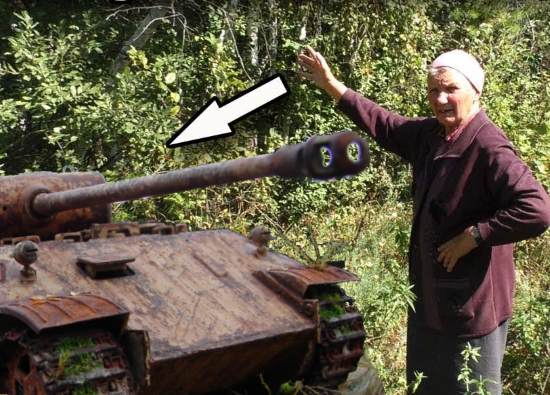 Бабушка показала где в болоте утоплен немецкий танк. Месяц усердных поисков и ожидаемый результат (2020)
