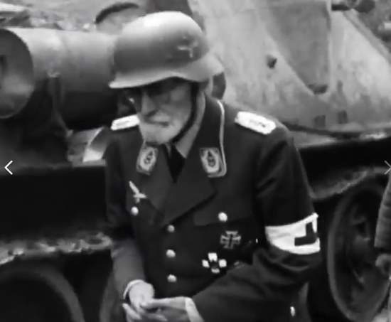 Берлинская наступательная операция. Кинохроника под воспоминания очевидцев (2020)