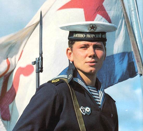 «Боевой надводный флот отчизны». Про самый тяжелый период в истории отечественного флота (2019, "Крылья России", 4 серии)