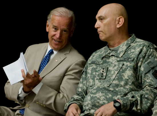 Большая война - кто её хочет, когда и почему: Украина здесь только повод, на кону власть над миром (2022)