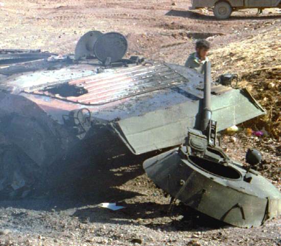 "Бумажные" БМП-1 в Афганистане - мехвода можно поразить обычным винтовочным патроном прямо через броню. Как на них воевали? (2019)