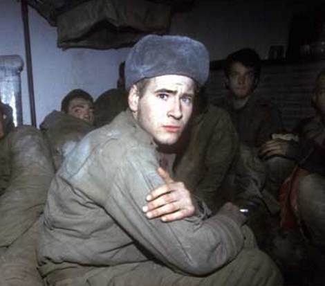 Чеченский пленник: "Я не надеялся, что выживу. Были моменты, что хотелось вырвать гранату и взорваться с ними" (2019)