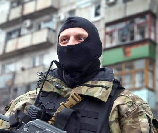 Что делать когда война пришла в обычный русский город? "У меня для гражданских крайне плохие новости... Вы будете в шоке" (2020)