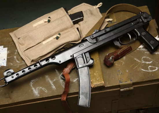 Фронтовая легенда пистолет-пулемёт Судаева. Есть две главные причины, почему он лучше ППШ (2021)