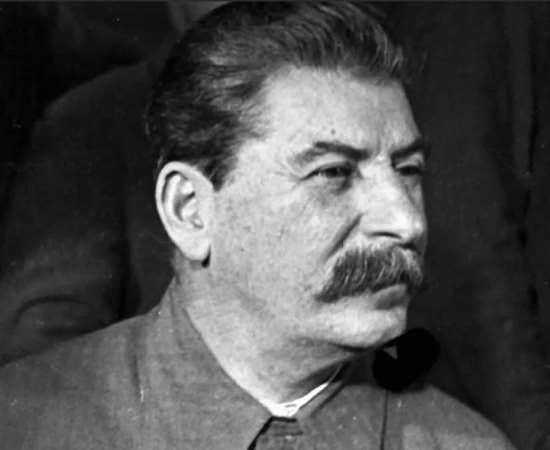 Гитлер: "Русский народ обязан победе только железной твердости этого человека...". Что сделал бы Гитлер поймав Сталина? (2021)
