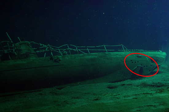 Глубокие трещины на корпусе подлодки С-9 вызвали у дайверов много вопросов. Только одна мина была способна на это (2021)