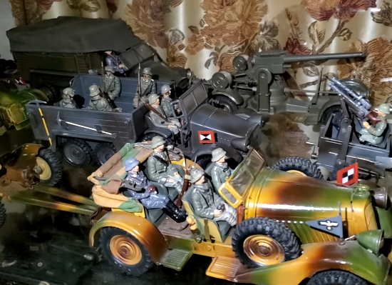 Игрушки немецких детей из Гитлерюгенда. Обзор большой частной коллекции (2021)
