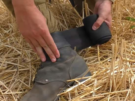 Как мотали обмотки в РККА, чтобы они не сползали по 2-3 суток? (2020)