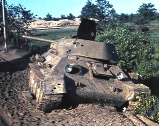 Как танковая армада Попеля пошла на штурм Дубно в конце июня 1941-го: "Темпа! Не сбавлять темпа! - раздается во всех наушниках" (2019)