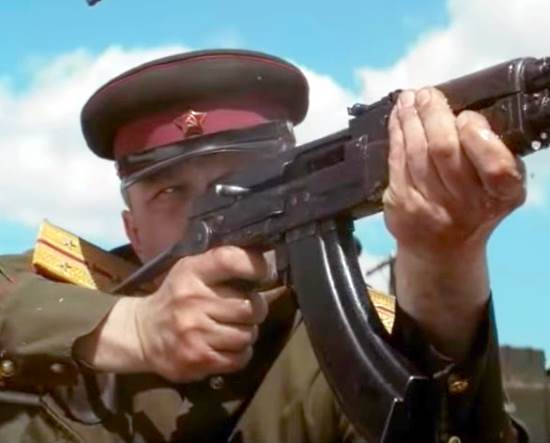 Калашников украл автомат у Шмайсера? Почему 1946 год - самый тяжелый в истории появления АК-47 (2020)