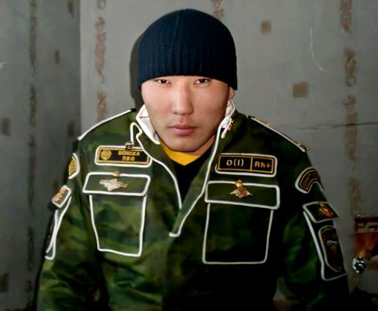 Казахи и тувинцы в армии России. Послушные ребята на самом деле (2020)