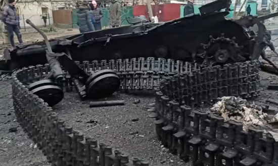 Киев окружен с севера, запада и юга. Сводки с фронта 26 февраля (50 видео, уже не обновляется, 2022)