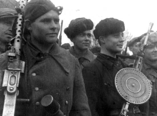 Лениградские партизаны в Волховской битве. Дерзкие десанты и спецоперации (2022)