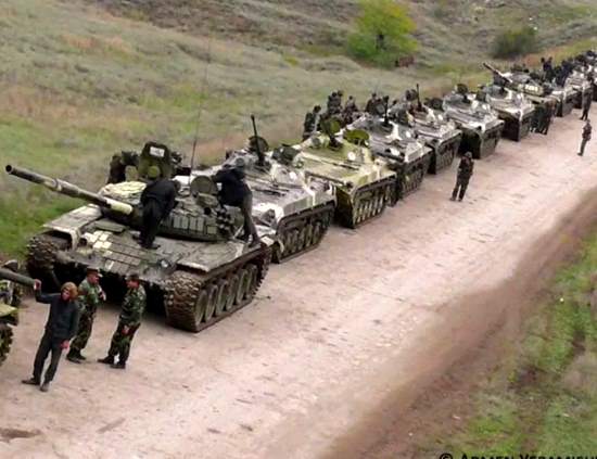 Наступление Азербайджана напоминает Блицкриг! Армяне бугут из сел и бросают всё (2020)