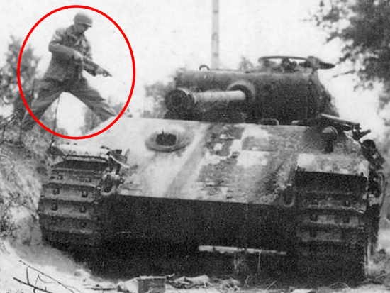 Невероятный подвиг одного советского сапера. Немцы не ожидали танкой НАГЛОСТИ! (2021)
