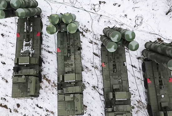 Паника в Киеве: Почему Запад на словах угрожает России, а блокаду по факту объявляет Украине? (2022)