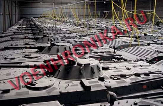 Первая большая партия тяжёлой бронетехники направлена на Украину. На очереди 500 польских танков... (2022)