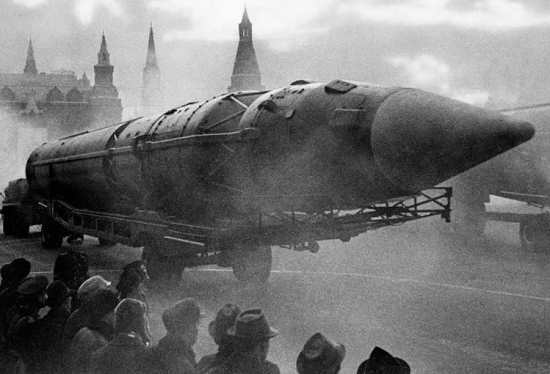 Почему эта ракета Королева ПОВЕРГЛА в ШОК весь мир в 1965 году? Эксперт Евгений Бабичев раскрыл главные секреты советского ударного космоса (2021)