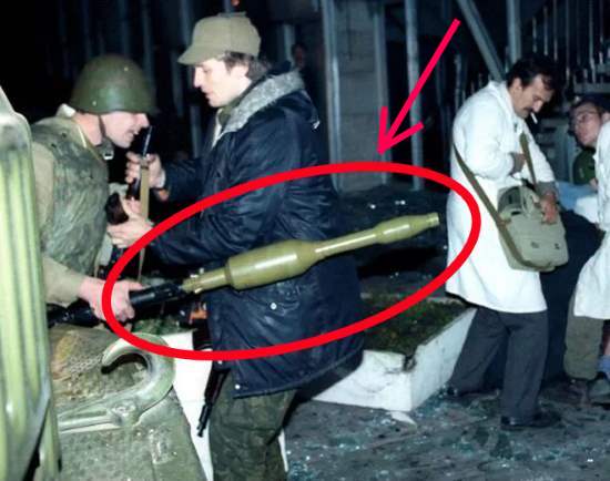 Почему Руцкой и Хасбулатов проиграли Ельцину в октябре 1993 года? (2021)