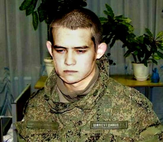 Почему солдаты убивают сослуживцев? Рамиль не был забитым мальчиком, он хотел пойти в армию и готовился к ней (2019)