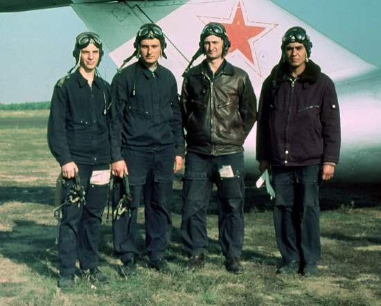 Подготовка советских военных летчиков в Каче. После просмотра хочется вернуться в СССР и поступать в Качу (1978)