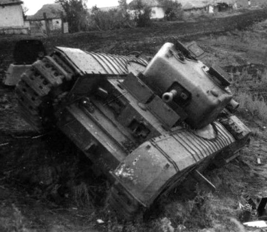 Проблемы танка английского танка "Черчилль", выявленные в СССР на Курской дуге (2019)