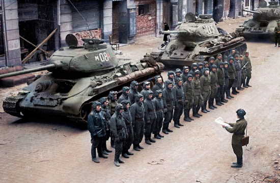 Прорыв танкового корпуса Кириченко - за день наши РАСКАТАЛИ В НОЛЬ две немецкие дивизии! (Алексей Исаев, 2022)