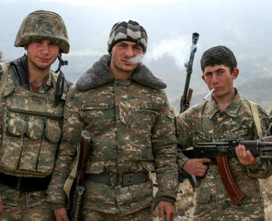 "Пушечное мясо" Карабаха. Раскрыта тактика пехоты Азербайджана в горах, которая приводит к большим потерям и победам (2020)