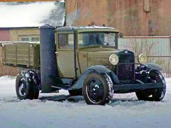 Реальная печка на колесах ГАЗ-ММ. Как ездил "Газген" на торфе и шишках в войну? (2020)