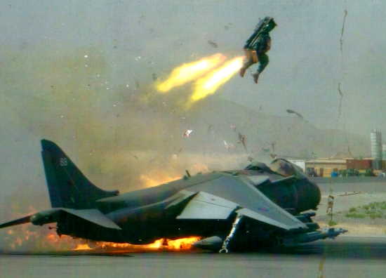 Самые УДИВИТЕЛЬНЫЕ военные КУРЬЕЗЫ снятые на камеру (2021)