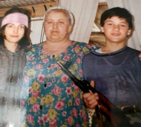 Самый молодой Герой России. Как 15-летний чеченский подросток взял автомат отца и защищал свою семью от боевиков? (2020)
