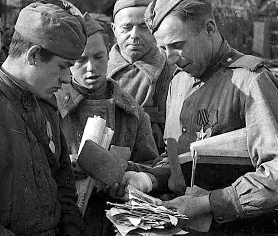Сколько денег получали советские солдаты за участие в Великой Отечественной войне. Рассекреченная история (2020)