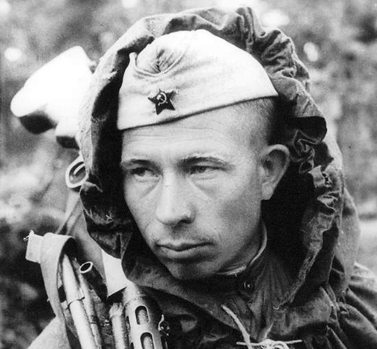 Спор между советскими солдатами "новичками" и опытными "старичками" в Заполярье в 1944 году. Кто его выиграл? (2019)