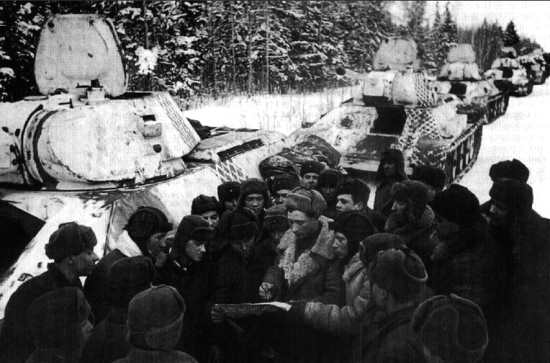 Сражение за Мценск. 11-я тбр на прикрытии флангов танкистов Катукова: ГОРЕЛИ ДЕСЯТКИ немецких танков 4-й ТД (2021)