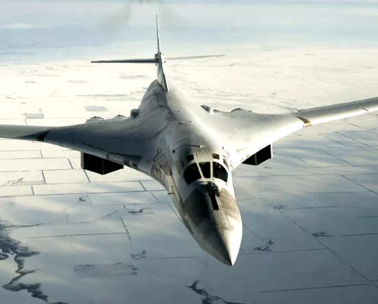 Срочно! Арктический маневр Ту-160 обнажил «дыру» в обороне США (2021)