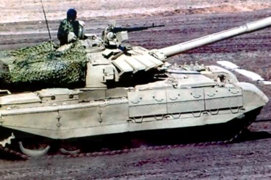 Т-55 с башней от Т-72 и катками с Т-80. Как армию РФ хотели вооружить танками практически эпохи Великой Отечественной войны? (2020)