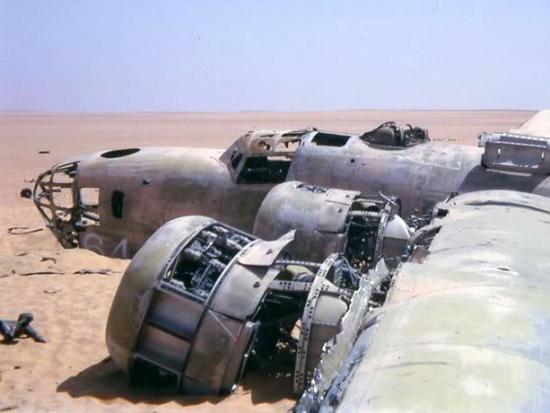 Тайна затерянного в пустыне бомбардировщика B-24 «Либерейтор» (2018)