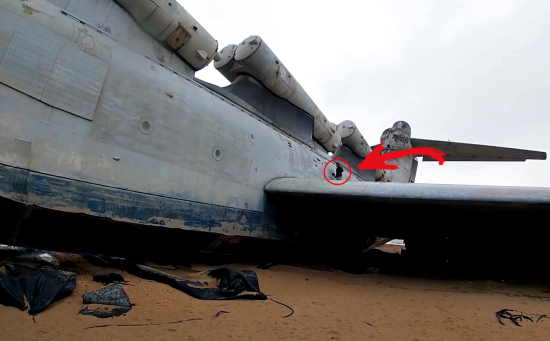 Тяжелый ударный экраноплан "Лунь" вблизи: "Какой же он ОГРОМНЫЙ! Фантастическая техника!" (2021)