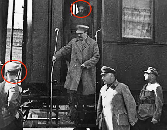 Три случая, когда Сталин был на волосок от смерти. В поезд к Вождю подсели сбежавшие уголовники. Чем это закончилось? (2022)