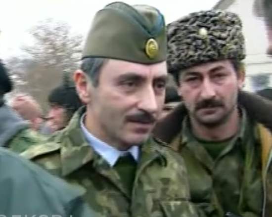 У чеченского лидера Джохара Дудаева перед войной были проблемы с головой?  "Если я скажу о мире, то меня свои же устранят" (2020)