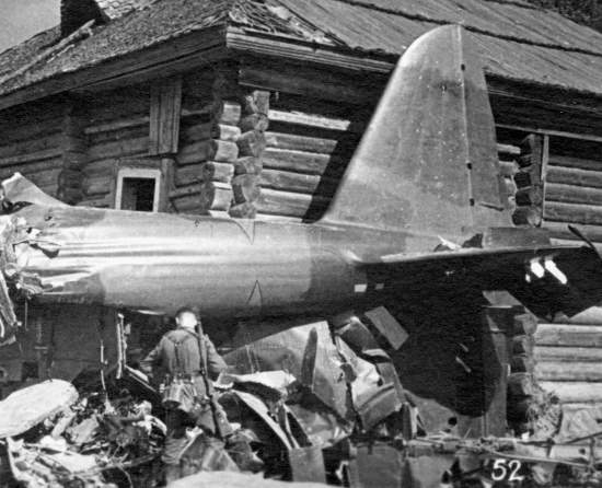 Удар по финским аэродромам 25 июня 1941 года. Почему все бомбы ушли "в молоко"? (Олег Киселев, 2020)